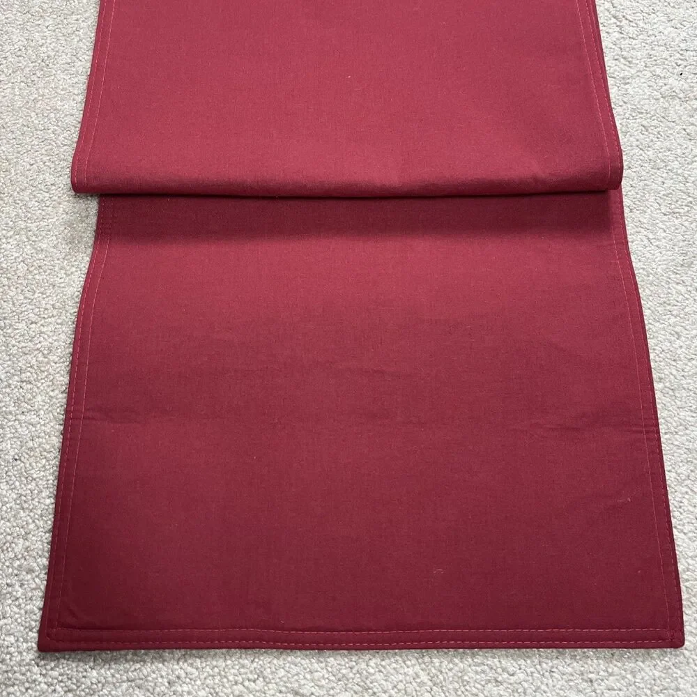Lenox Holiday Nouveau Table Runner 90x14 Christmas Holly‎ Damask *Read* No Tag